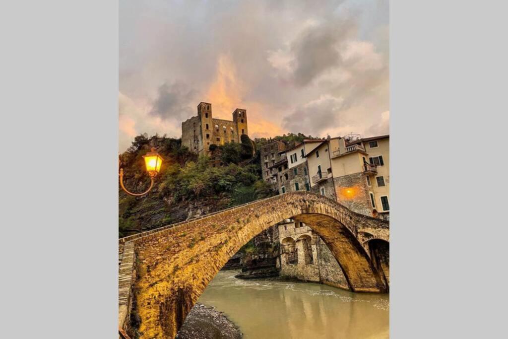 Le Bijou Di Dolceacqua, Per Un Momento Memorabile. Apartment Bagian luar foto